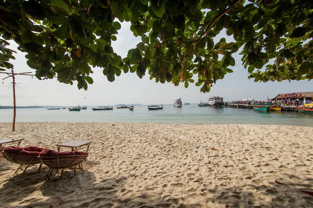 Beach Road Hotel Sihanoukville Zimmer foto